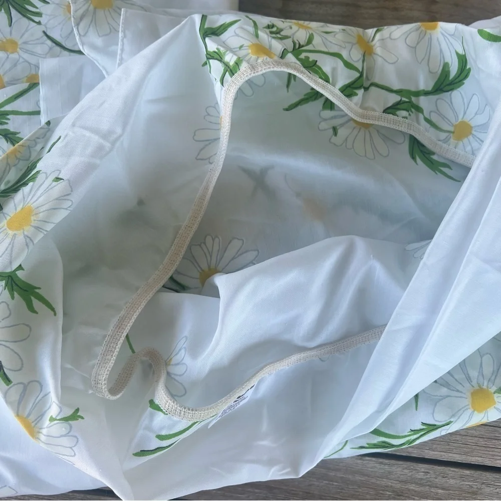 VTG Burlington Vera Daisy No Iron 2-Piece Floral Full Sheet Set Made in USA READ